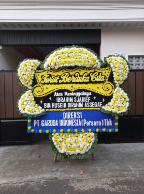 Papan Bunga Duka di Siantar Narumonda